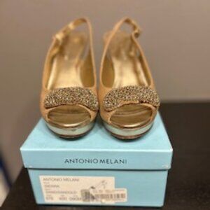 Antonio Melani Sierra Metallic Gold Slingback Peep Toe Heel Size 9M